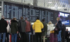 Read more about the article Rechte von Bahnfahrern und Flugpassagieren